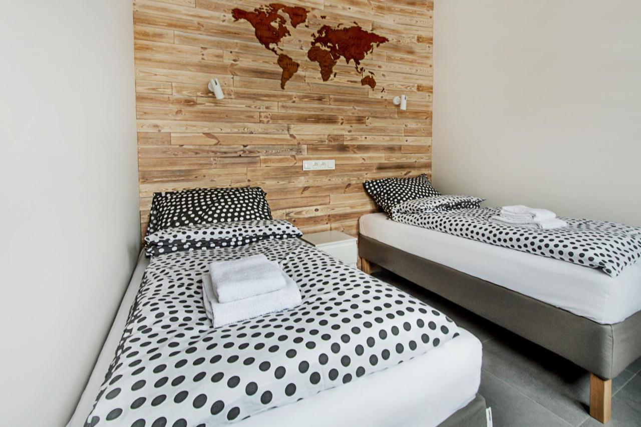 Apartamenty Centrum M - Komfortowe Noclegi Пясечно Экстерьер фото